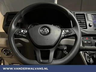 Volkswagen Crafter Volkswagen Crafter 2.0 TDI 141pk L3H2 L2H1 Euro6 Airco | Camera | Navigatie | Apple Carplay | Adaptieve Cruisecontrol Android Auto, Parkeersensoren, Stoelverwarming, Bijrijdersbank - afbeelding nr 7