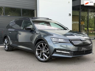 Škoda Superb 1.4 TSI iV Sportline Business Panodak | Ambient