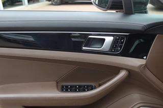 Porsche Panamera Porsche Panamera Sport Turismo 2.9 4 E-Hybrid / Panoramadak / 360Camera / Achterasbesturing / 21'' / Sportdesign + Chrono / Bose / Sportuitlaat / Luxe Leder / DAB / Stuurverwarming / Stoelverwarming 4x / Navigatie / DAB / Cruise Control - afbeelding nr 34