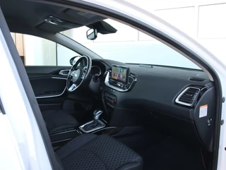 Kia Ceed Sportswagon Kia Ceed Sportswagon 1.6 GDI PHEV DynamicPlusLine | Apple Carplay | Stoelverwarming | - afbeelding nr 32