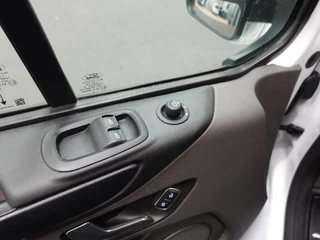 Ford Transit Custom Ford Transit Custom 300 2.0 TDCI L2H1 Trend Automaat Navigatie Camera Airco Bluetooth Trekhaak - afbeelding nr 13