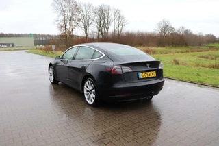 Tesla Model 3 Tesla Model 3 Long Range AWD 75 kWh autopilot trekhaak leder stoelverwarming v+a panodak 19