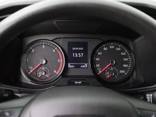 MAN TGE | Airco | Cruise | 3-Persoons | 270 Graden deuren | Betimmering - afbeelding nr 9