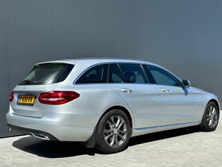Mercedes-Benz C-Klasse Mercedes C-klasse Estate 180 Amg pakket unieke staat en km - afbeelding nr 8