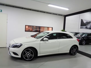 Mercedes-Benz A-Klasse Mercedes A-klasse 180 Style/ Bi-Xenon/ Navi/ PDC/ 18'' AMG - afbeelding nr 3