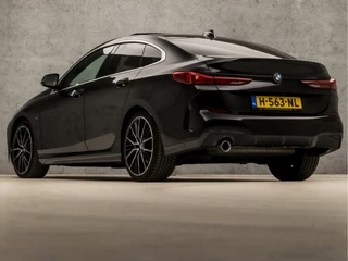 BMW 2 Serie Automaat (PANORAMADAK, M PAKKET, APPLE CARPLAY, HEAD-UP DISPLAY, MEMORY SEATS, STUUR/STOELVERWARMING, ADAPTIVE CRUISE, HARMAN/KARDON, CAMERA, 19'' VELGEN, NIEUWSTAAT) - afbeelding nr 3