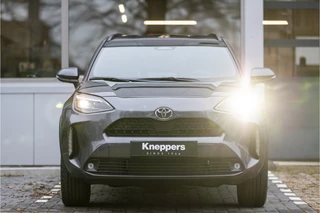 Toyota Yaris Cross Parkeersensoren V+A, Dodehoeksensor, Navigatie , All-in Rijklaarprijs - afbeelding nr 2