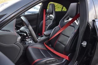Mercedes-Benz CLA Mercedes-Benz CLA-klasse AMG 45 4MATIC Pano Kuipst HK Camera Sfeer NAP CLA 45 - afbeelding nr 11