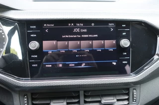 Volkswagen T-Cross Volkswagen T-Cross 1.0 TSI R-LINE, Apple Carplay/ Android Auto, PDC Rondom, etc. - afbeelding nr 24