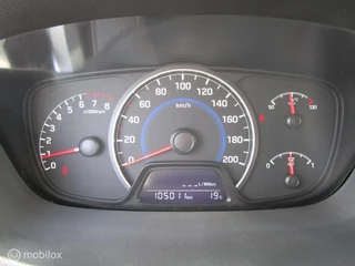 Hyundai i10 Hyundai i10 1.0i i-Motion Comfort 5drs 105dkm! Airco Cruise - afbeelding nr 18