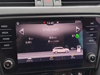Škoda Octavia Škoda Octavia Combi 1.0 TSI Greentech Ambition Business | LED | Trekhaak | Navi | PDC | App-connect | - afbeelding nr 23