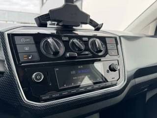Volkswagen up! Volkswagen Up! 1.0 BMT move up! Camera PDC Stoelverwarming - afbeelding nr 11