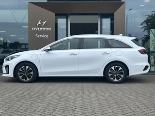 Kia Ceed Sportswagon Kia Ceed Sportswagon 1.6 GDI PHEV DynamicLine | Navigatie | Trekhaak afneembare kogel | Stoelverwarming - afbeelding nr 11