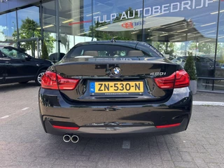 BMW 4 Serie BMW 4-serie Coupé 420i High Executive M Sport Dak Dealer NAP - afbeelding nr 14