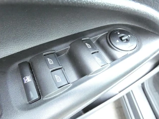 Ford Tourneo Connect Ford Tourneo Connect Compact 1.0 EcoBoost 100 PK Trend | AIRCO | 100000 KM!!! - afbeelding nr 14