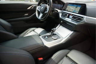 BMW 4 Serie BMW 4 Serie Coupé M440i xDrive High Executive | M-SPORT | SAN REMO GRUN | Panoramadak | Harman Kardon | Head Up Display | Adaptieve demping | APPLE CarPlay | 360 graden Camera - afbeelding nr 30
