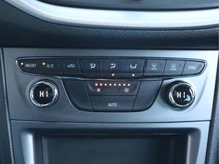 Opel Astra Opel Astra Sports Tourer 1.0 Turbo NL-Auto!! Carplay I Climate I PDC - afbeelding nr 16