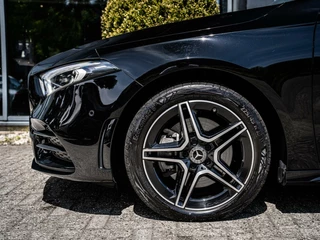 Mercedes-Benz A-Klasse Mercedes A-klasse a250e AMG|PANO|18''|CAMERA|ACC|SFEERV. - afbeelding nr 36