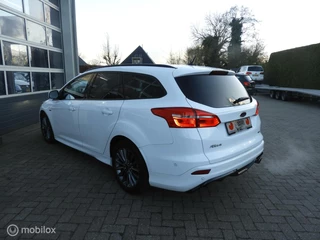 Ford Focus Ford Focus Wagon 1.5 ST -Line - afbeelding nr 9