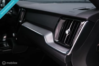 Volvo V60 Volvo V60 2.0 T8 Recharge AWD R-Design | NL auto | DAB+ | CarPlay | Adaptive | Blis | Rijklaar | - afbeelding nr 40
