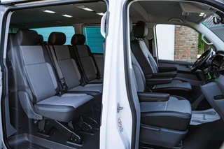 Volkswagen Transporter Volkswagen Transporter T6.1 2.0 TDI 204 PK DSG CARAVELLE L2H1 A-KLEP ACC | LED | Leder | Virtual Cockpit | Privacy glass | - afbeelding nr 5