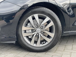Hyundai i30 Hyundai i30 1.4 i-Drive 1e Eig DEALER ONDERHOUDEN!! - afbeelding nr 2