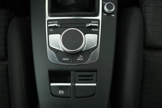 Audi A3 Audi A3 1.0 TFSI Sport | Sportstoelen | Xenon |  Navigatie | Climate control | PDC | Cruise control | Bluetooth - afbeelding nr 10