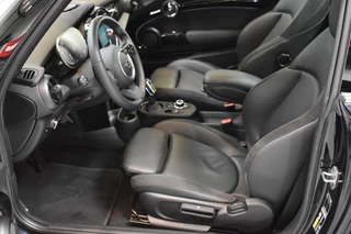 MINI Electric MINI Electric Mini Resolute edition 33 kWh Pano automaat resolute edition 135kw 1e eigenaar n.a.p. Pano / Leder / Harman Kardon / Head Up / Camera / Keyless - afbeelding nr 8