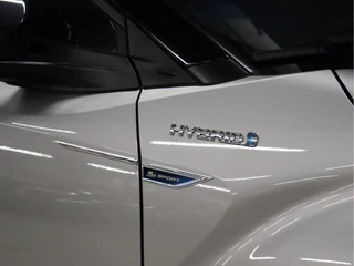 Toyota C-HR [CRUISE CONTROL, CAMERA, BLUETOOTH VERBINDING, STOELVERWARMING, JBL AUDIOINSTALLATIE, MULTIFUNCTIONEEL STUURWIEL, NIEUWSTAAT] - afbeelding nr 24