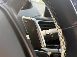 Peugeot 3008 Peugeot 3008 1.2 PureTech Blue Lease Executive Automaat,Navi,Clima,Cruise,Camera,Trekhaak,131pk,Apple Carplay,N.A.P,APK tot 01-2026 - afbeelding nr 28