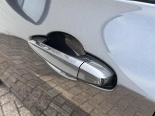 BMW X2 BMW X2 SDrive18i High Executive Led Panorama Sfeer verlichting Leder Cruise Clima - afbeelding nr 15