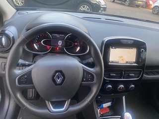 Renault Clio Renault Clio 0.9 TCe Limited NAVI/CARPLAY/KEYLESS *ALL-IN PRIJS* - afbeelding nr 17