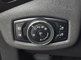 Ford Tourneo Connect Ford Tourneo Connect Compact 1.0 Titanium Clima|Cruise|Camera|Panoramadak!! - afbeelding nr 30