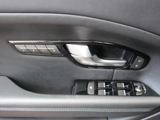 Land Rover Range Rover Evoque Land Rover Range Rover Evoque 2.0 Si4 Aut Leer Navi Camera Pano - afbeelding nr 18