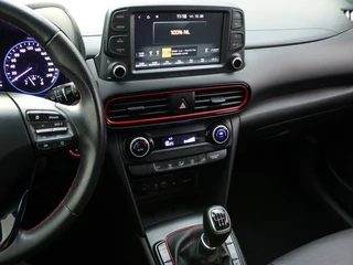 Hyundai Kona Hyundai Kona 1.0 T-GDI Premium | Achteruitrijcamera | Leder | Parkeer sensore - afbeelding nr 29