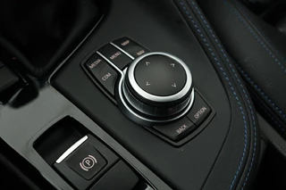 BMW X1 BMW X1 xDrive25e M Sport | Leder | Stoelverwarming | Full LED | Sportstoelen | Navigatie | Climate control | PDC | Cruise control | DAB - afbeelding nr 19