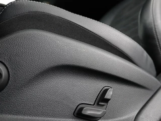 Mercedes-Benz C-Klasse Mercedes-Benz C-klasse 300e AMG Night | Adaptive cruise |  Stoelverwarming | Carplay | Leder/Alcantara | Camera | Navigatie | Full LED - afbeelding nr 6