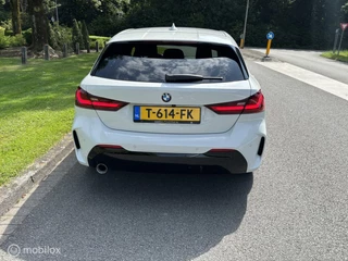 BMW 1 Serie BMW 1-serie 116i M Sport Shadow - afbeelding nr 2