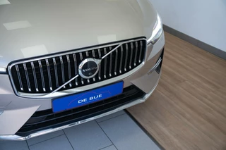 Volvo XC60 Volvo XC60 2.0 T8|455PK AWD|Org NL|1ste Eig|Ultimate Bright|Luchtv.|Bowers & Wilkins|Trekhaak|Head-Up|Pano|Crystal|Dealer Onderhouden - afbeelding nr 39