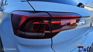Volkswagen T-Roc Volkswagen T-Roc 1.5 TSI R-LINE 52834 KM NAVI HOOGZITTER!!! - afbeelding nr 29