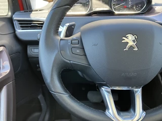 Peugeot 2008 Peugeot 2008 1.2 PureTech Active AUT. | bi-tone | navigatie | panoramadak | airco | bluetooth | NL auto - afbeelding nr 23