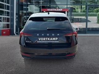 Škoda Scala Škoda Scala 1.0 TSI DSG DRIVE CAMERA/NAVI/CARPLAY/STOEL-STUURVERW/E-KLEP - afbeelding nr 6