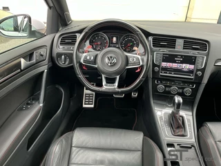 Volkswagen Golf Volkswagen Golf 2.0 TSI GTI Performance|Pano| Leder| Harman Kardon - afbeelding nr 11