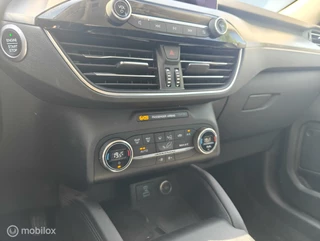 Ford Kuga Ford Kuga 2.5 PHEV Titanium trekhaak goed onderhouden - afbeelding nr 25