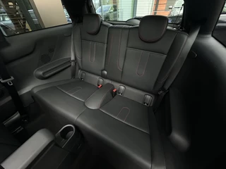 MINI 3-deurs MINI 3-deurs Mini 1.5 Cooper C John Cooper Works M - afbeelding nr 12