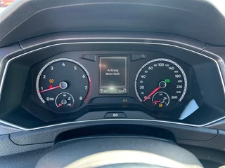 Volkswagen T-Roc - afbeelding nr 15