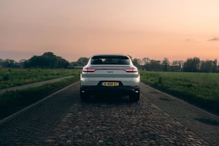 Porsche Cayenne - afbeelding nr 7