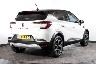 Renault Captur Renault Captur 1.3 TCe 140 PK Intens - Automaat | Cruise | PDC | 360 Camera | App. Connect | ECC | Multi-Sense | LM 18