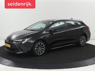 Toyota Corolla 1.8 Hybrid Business Intro | Head-Up |