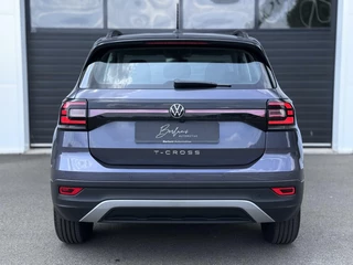 Volkswagen T-Cross Volkswagen T-Cross 1.0 TSI Go Camera | Carplay | Nette auto! - afbeelding nr 10